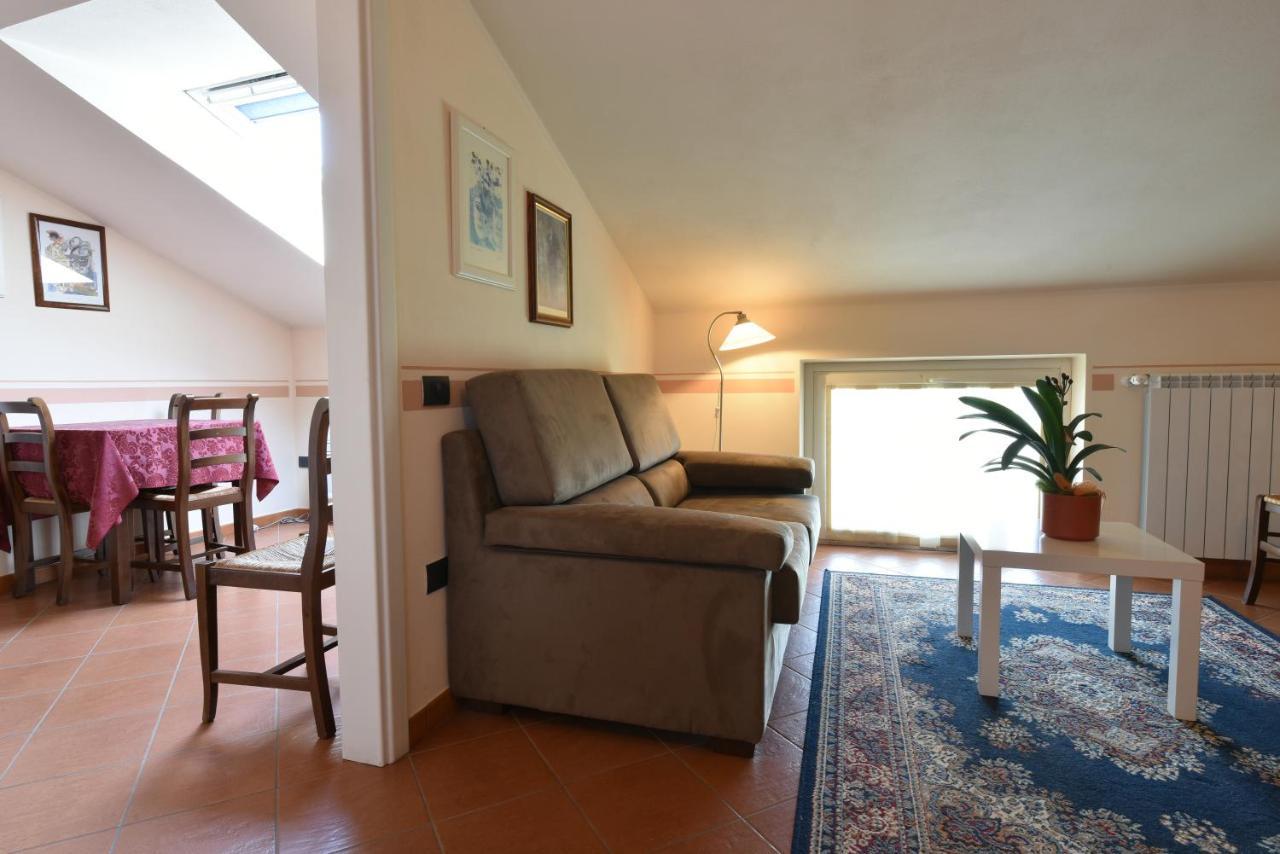 Hotel Ristorante Borgovecchio Montegrosso d'Asti Экстерьер фото